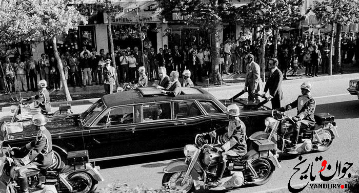 ریچارد نیکسون در خیابانهای تهران
