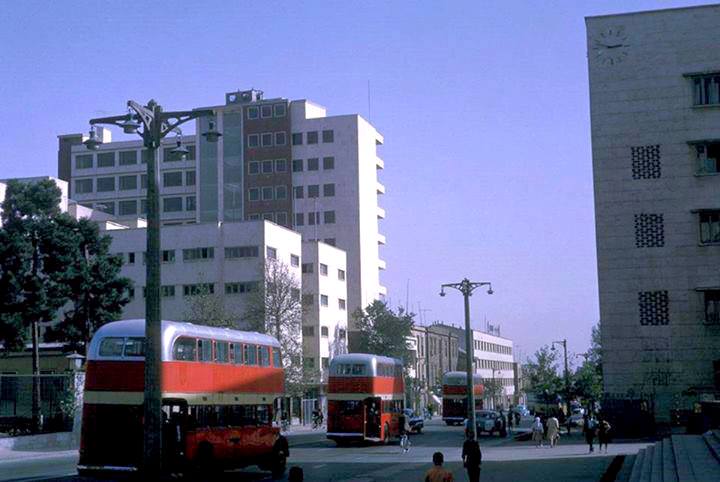عکس/ سیستم حمل و نقل عمومی تهران قدیم