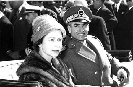 تصاویری از محمدرضا پهلوی و ملکه انگلیس