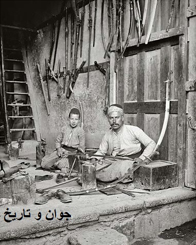 کارگاه شمشیرسازی در دمشق/عکس