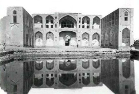 کاخ‌هایی که امروزه در اصفهان نیستند