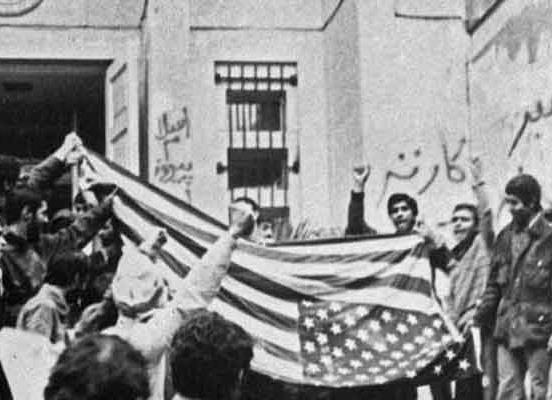 آخرین راهکار امریکا برای گریز از پیروزی انقلاب اسلامی