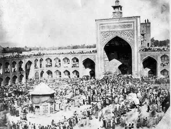 قيام مسجد گوهرشاد عليه كشف حجاب
