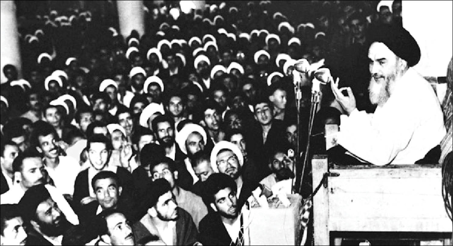 سخنرانی تاریخی امام در مدرسه فیضیه قم (1342 ش)