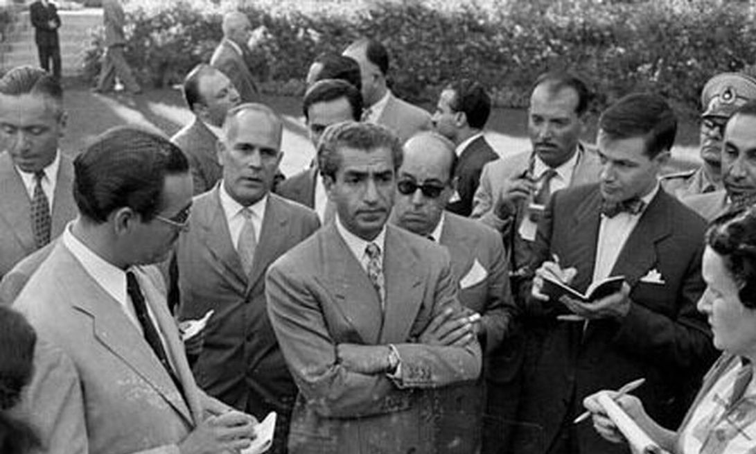 اولين فرار «محمدرضا پهلوی» (1332 ش)