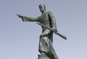 دلواری؛ پرچمدار بیگانه ستیزی