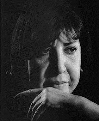 مردی که یک پا ندارد