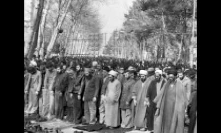اولین نماز جمعه انقلاب اسلامی