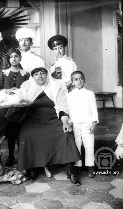 خانواده محمدعلی شاه در تبعید