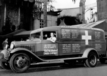 عکس/اتوبوس"حامیان دموکراسی در اسپانیا" در هالیوود، سال 1937
