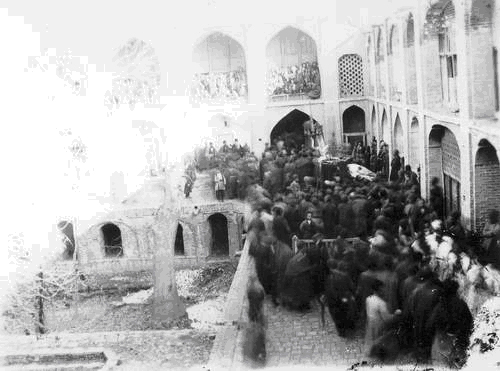 عکس/مراسم عزاداری حسینی در قزوین دوره قاجار