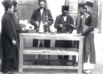 عکس/کارمندان اداره پست زمان قاجار