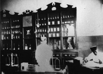 عکس/داروخانه مدرن دوران قاجار