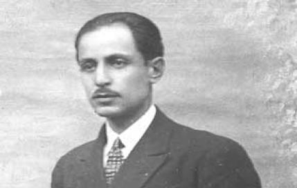 سرانجام مخالفت با رضاخان