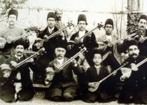غرب گرایی در موسیقی قاجار
