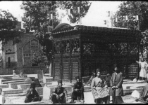 تصویری قدیمی از مقبره حافظ در قرن پیش