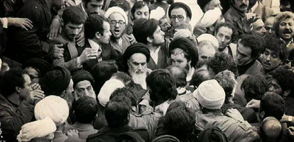 اسلام سیاسی چگونه بر ایران تفوق یافت؟