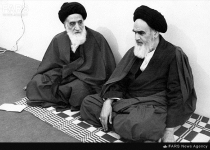 امام خمینی(ره) در کنار برادر بزرگترشان/عکس