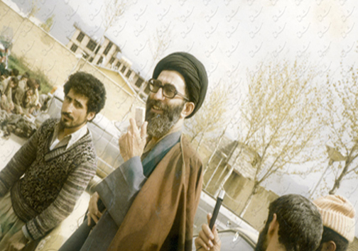 رهبر انقلاب در سال 1359+ عکس