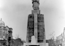 میدان حسن آباد تهران در دهه 20/عکس