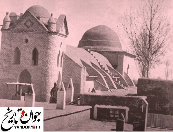 عکسی قدیمی از یک کلیسا در ارومیه