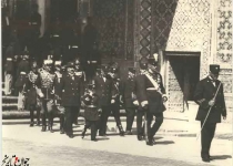 روز تاجگذاری رضا پهلوی در کاخ گلستان