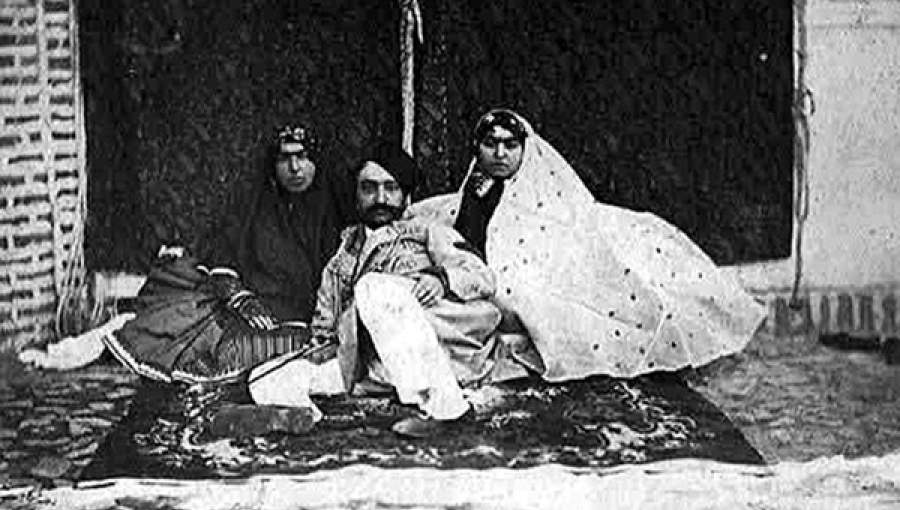 تصاویری از تاج الدوله زن دوم ناصرالدین شاه