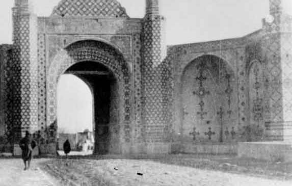 تصویری دیده نشده از دروازه شمیران بیش از یک قرن پیش