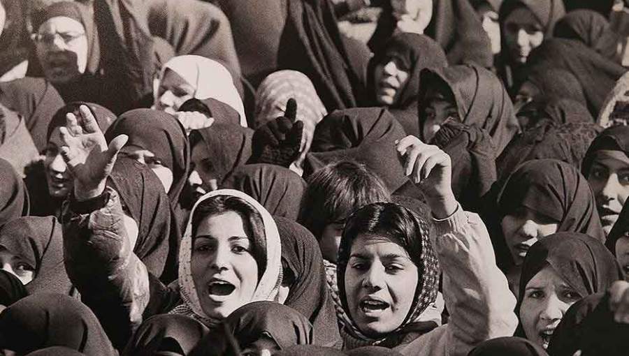 نقش زنان در انقلاب اسلامی