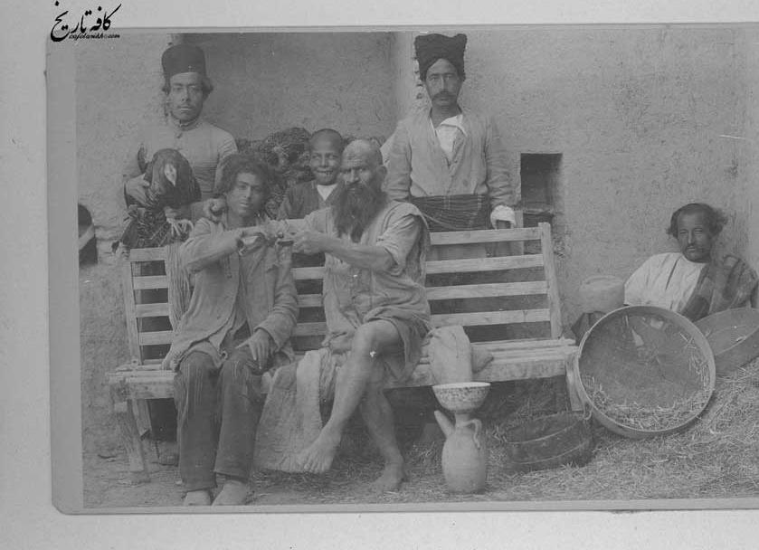 یکی از الواط اصفهان و نوچه هایش