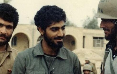 تصویری کمتر دیده شده از سردار سلیمانی در آزادسازی خرمشهر