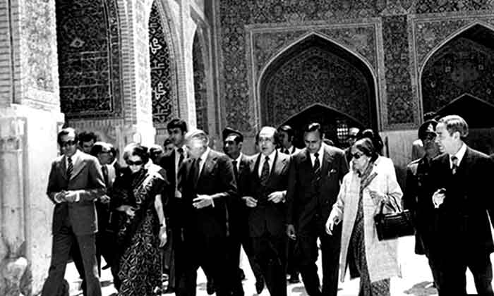 ایندیرا گاندی در اصفهان 