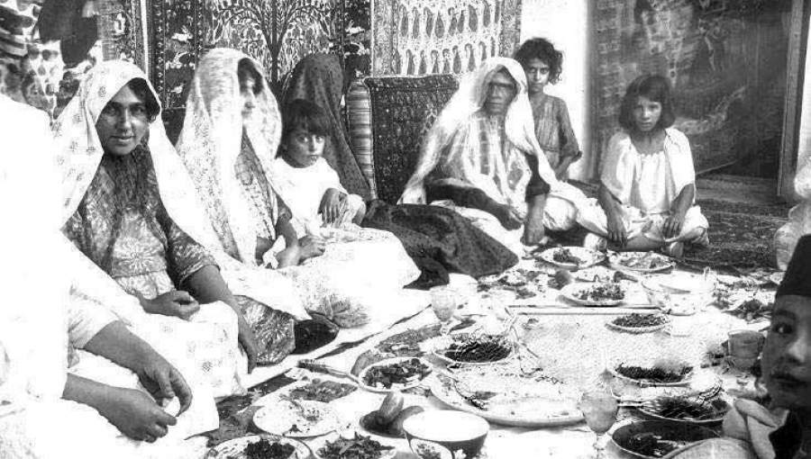 آداب و رسوم دورهمی در ایرانی