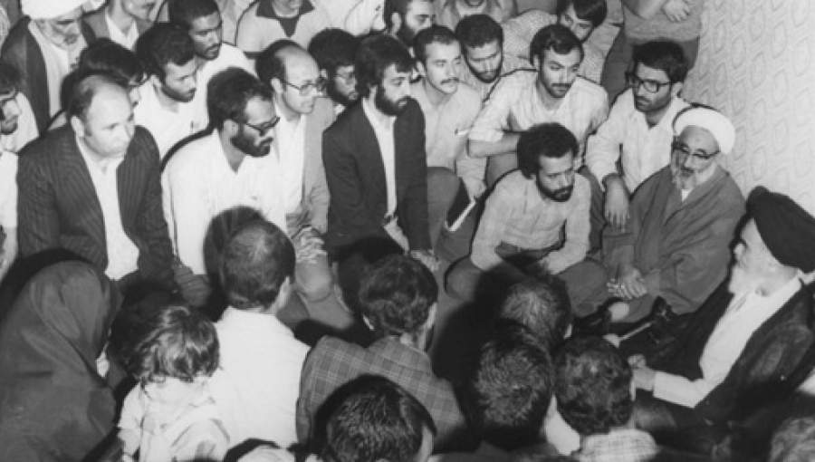 چرا روشنفکران در انقلاب به امام پیوستند؟