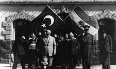 رضا پهلوی در ترکیه