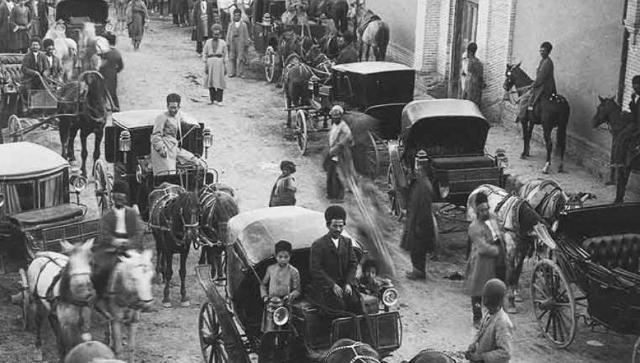 تصاویری از حمل و نقل عمومی در تهران قدیم