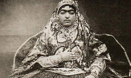 نخستین ملکه ایرانی که به اروپا سفر کرد