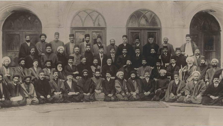 اولین دوره شکل گیری احزاب رسمی در ایران معاصر