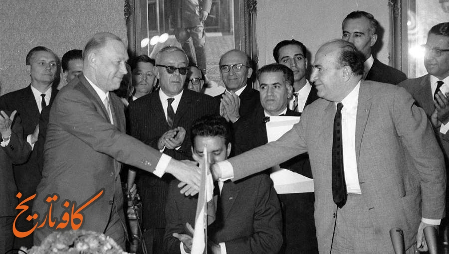 بهره‌برداری شوروی از اختلافات ایران و غرب؟
