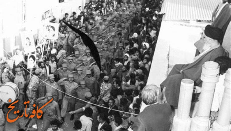 مخالفت شدید امام خمینی با انحلال ارتش مخالفت شدید امام خمینی با انحلال ارتش