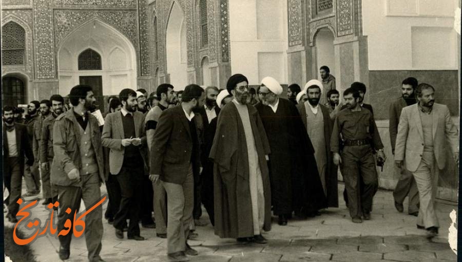 شخصیت علمی و متواضع آیتالله شهید خامنهای شخصیت علمی و متواضع آیتالله شهید خامنهای